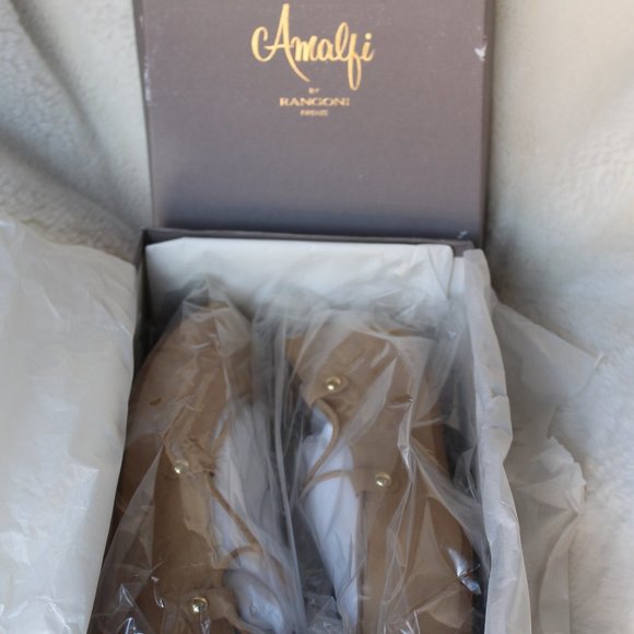 AMALFI by Rangoni Firenze.  Cashmere  (Desert Suede) FLAT SHOES --- NWT - Picture 3 of 15